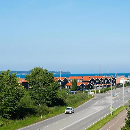 酒店 Hotel Juelsminde Strand 尤尔斯明讷