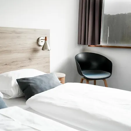 Hotel Juelsminde Strand 尤尔斯明讷