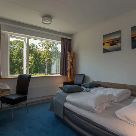 酒店 Hotel Juelsminde Strand 尤尔斯明讷