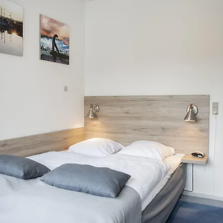 Hotel Juelsminde Strand فندق 3*