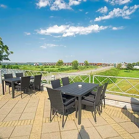 Hotel Juelsminde Strand 3*