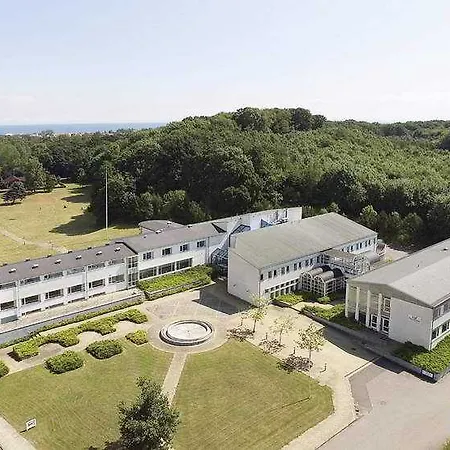 Hotel Juelsminde Strand فندق 3*