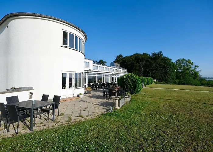 Hotel Juelsminde Strand Hotel 3*